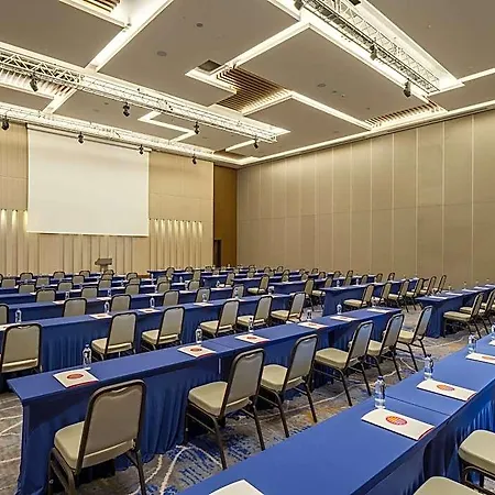 Anda Barut Collection Otel 5*