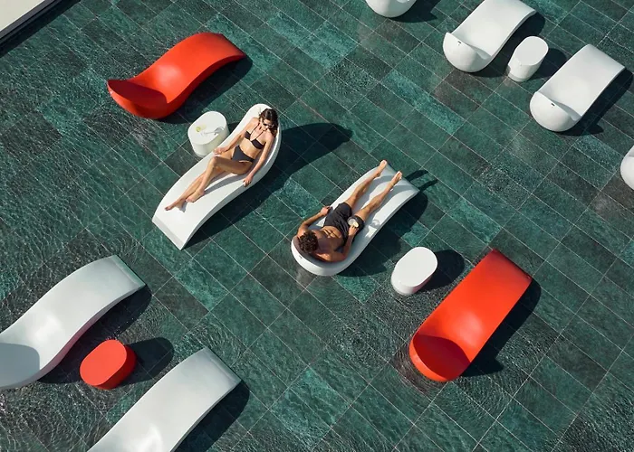 Anda Barut Collection